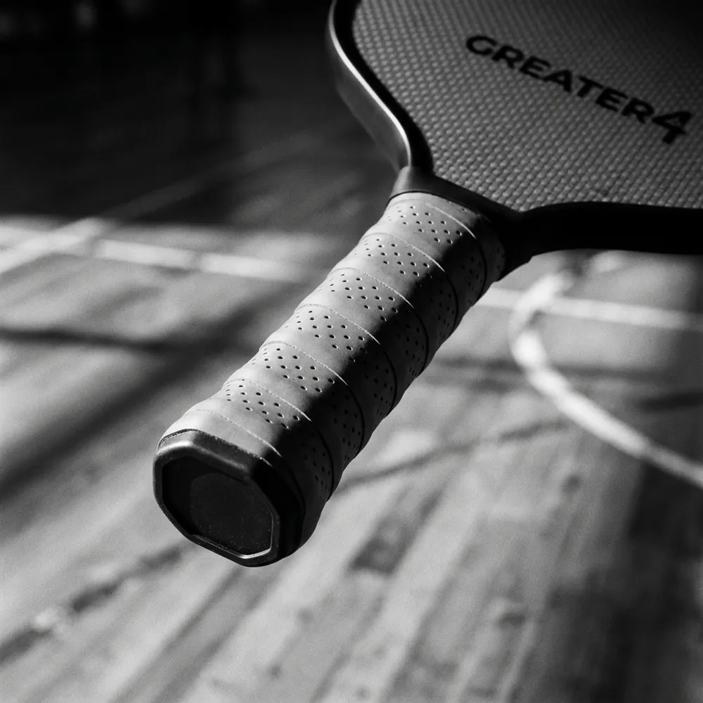 Kasama paddle detail: grip